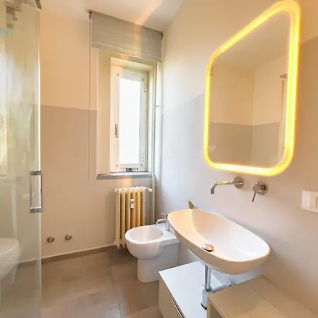 Viale Miramare 123/1 Tirabora Short Rent Apartman *
