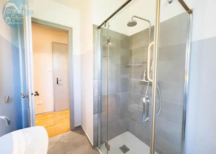 Viale Miramare 123/1 Tirabora Short Rent Trieszt